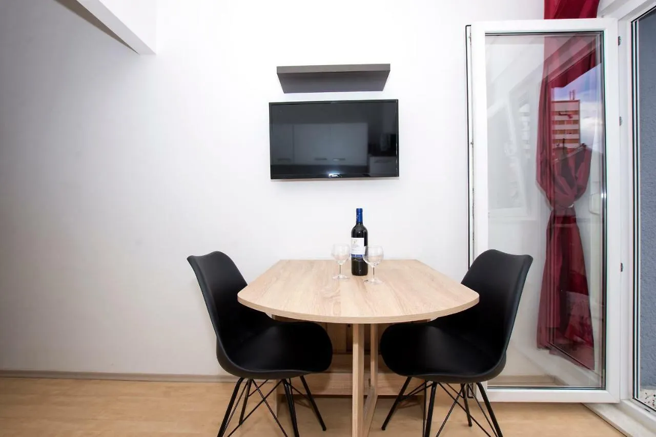 Apartment Korino Split 0*,  Croatia